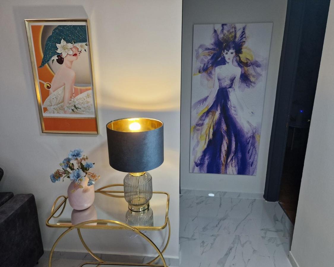 Master1 Seaside Lux Apartment เทสซาโลนิกิ ภายนอก รูปภาพ